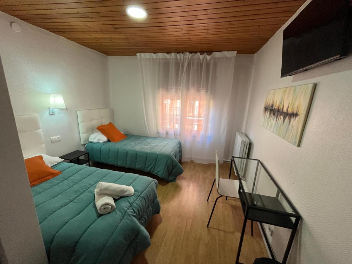 Hostal Ars Puigcerdà Exterior foto